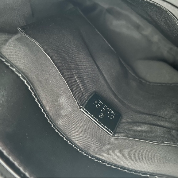 Gucci Black Crossbody Bag with Patches - Picture 2 of 4